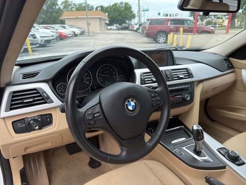 Used 2012 BMW 328i Sedan RWD image 9