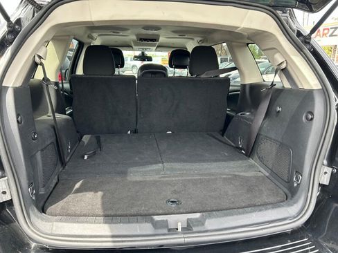 Used 2018 Dodge Journey SXT w/ Connectivity Group FWD image 35
