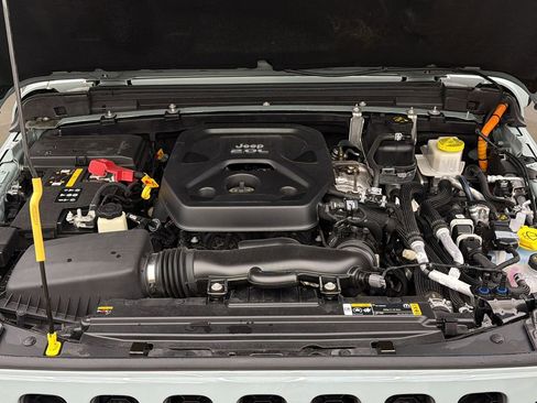 Used 2023 Jeep Wrangler Unlimited Rubicon 4xe w/ Cold Weather Group image 19