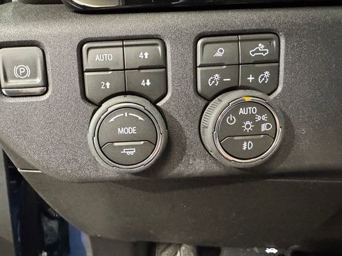 New 2026 Chevrolet Silverado 2500 LT w/ Trail Boss Package AWD/4WD image 20