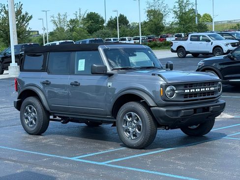New 2025 Ford Bronco Big Bend image 9