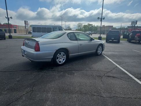 Used 2006 Chevrolet Monte Carlo LT FWD image 6