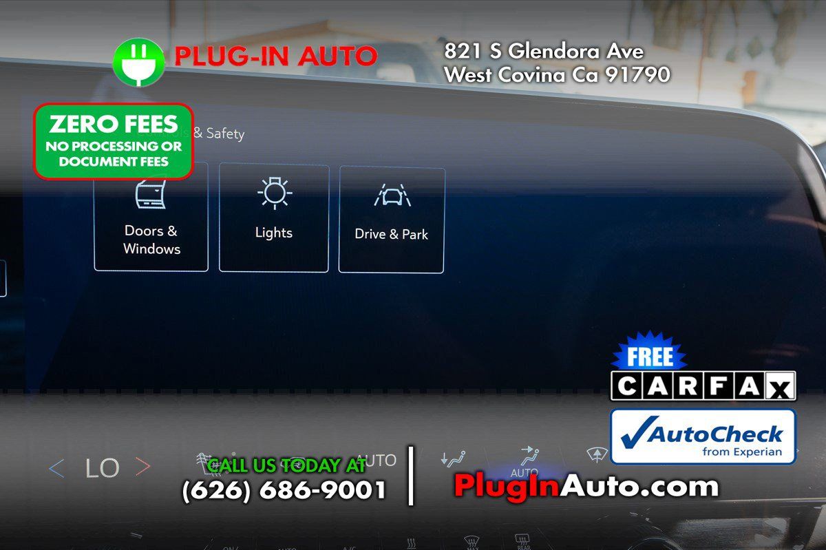 Used 2024 Chevrolet Blazer EV LT AWD/4WD image 33