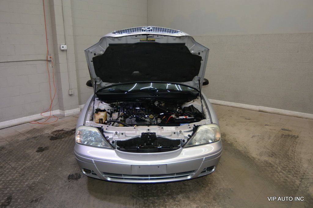 Used 2004 Mercury Sable GS FWD image 24
