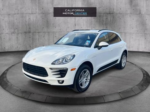Used 2018 Porsche Macan Sport Edition image 3