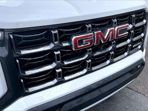Used 2023 GMC Canyon AT4 w/ AT4 Premium Package image 30