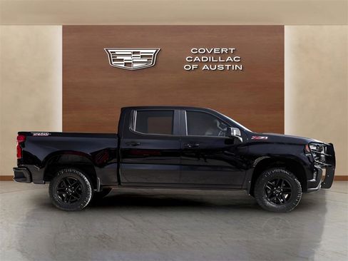 Used 2020 Chevrolet Silverado 1500 LT Trail Boss image 5