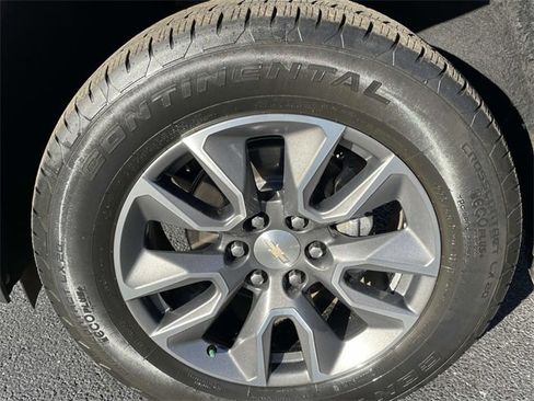 Certified 2022 Chevrolet Tahoe LT w/ LT Signature Package image 8