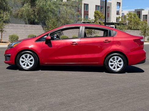 Used 2017 Kia Rio LX w/ Power Package FWD image 2