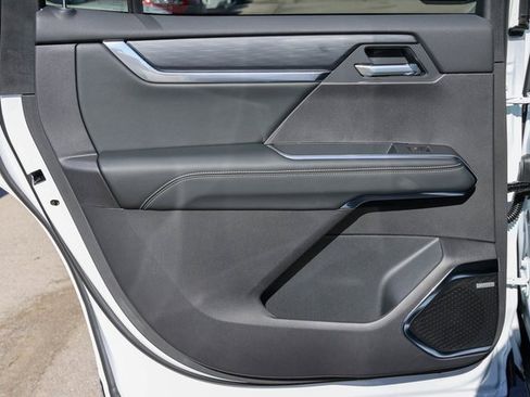 New 2026 GMC Acadia Elevation w/ Elevation Premium Package image 11