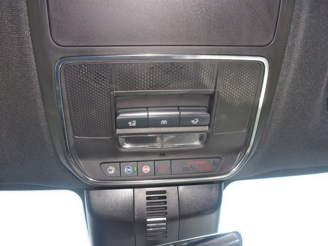 Used 2026 Chevrolet Traverse High Country w/ LPO, Floor Liner Package AWD/4WD image 24