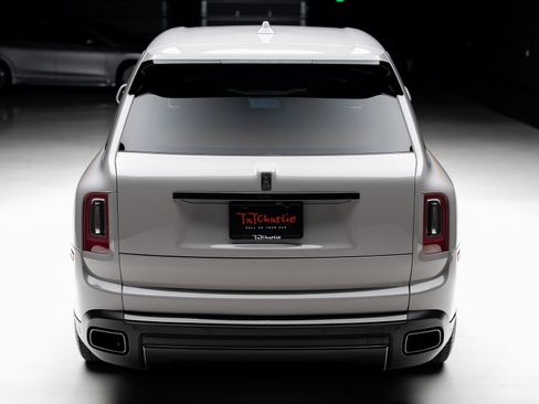 Used 2024 Rolls-Royce Cullinan Black Badge w/ Driver's Package AWD/4WD image 27
