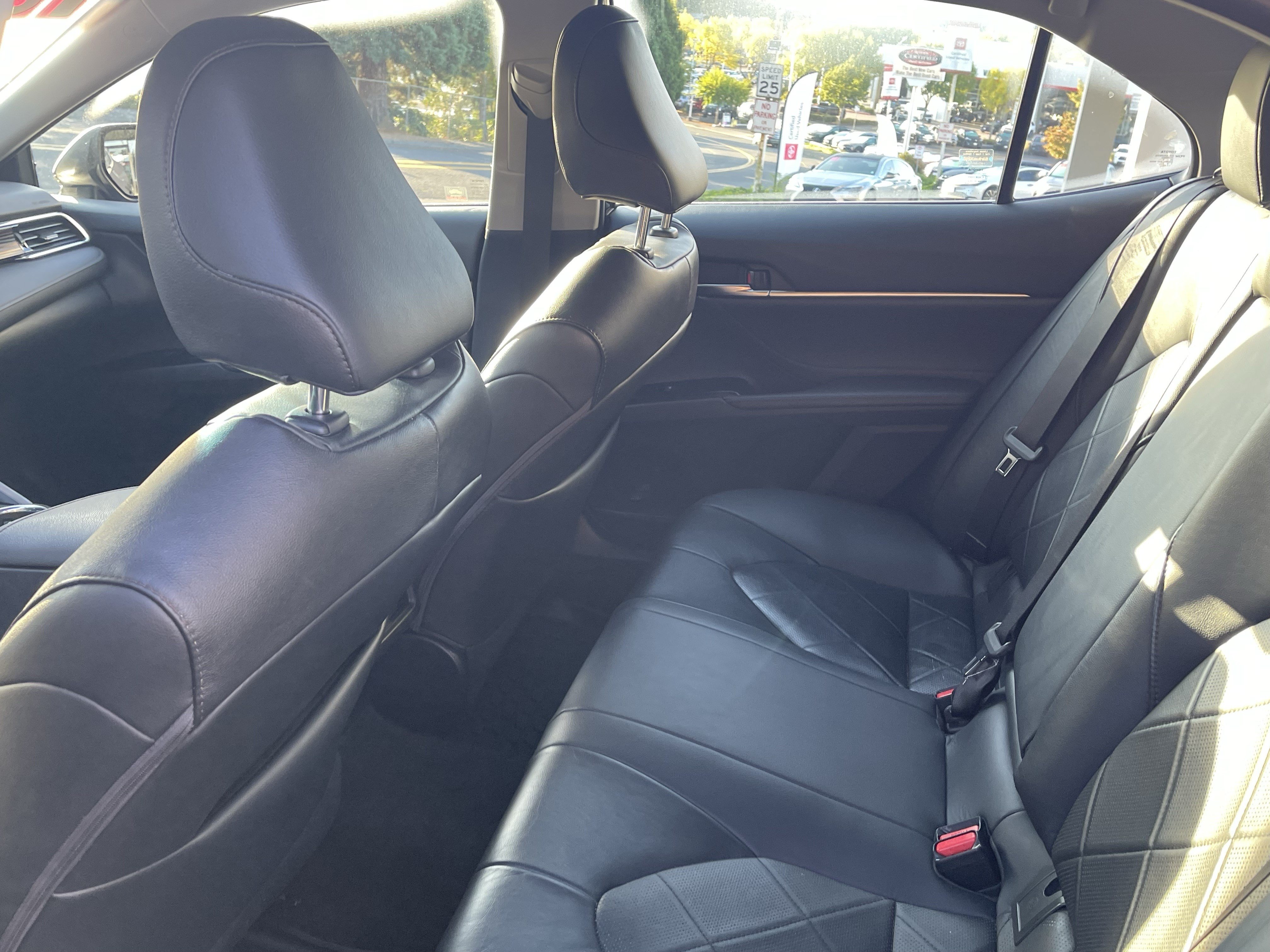 Certified 2018 Toyota Camry XLE w/ Audio Package FWD image 12