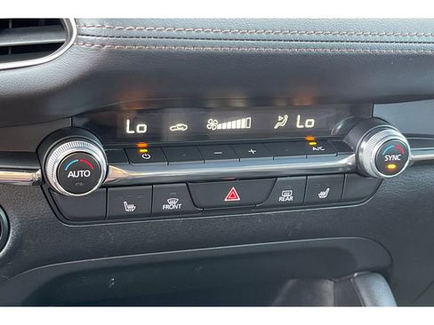 Certified 2022 MAZDA MAZDA3 s image 28