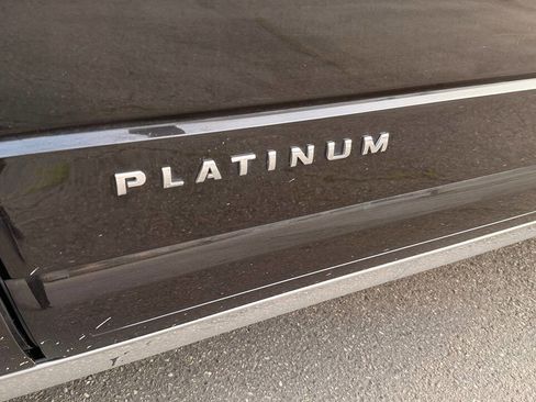 Used 2015 Ford Expedition Platinum image 54