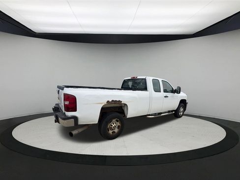Used 2012 Chevrolet Silverado 2500 W/T AWD/4WD image 4