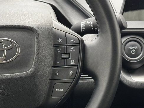 Used 2024 Toyota Prius LE image 30