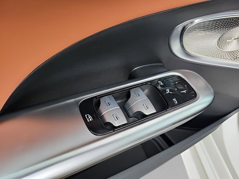 Used 2024 Mercedes-Benz C 300 Sedan image 16