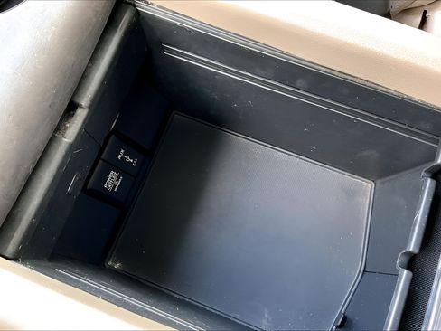 Used 2017 Honda Pilot EX-L image 24