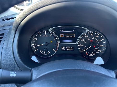 Used 2013 Nissan Altima 2.5 SL w/ Technology Pkg image 9