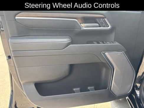 Used 2025 Chevrolet Silverado 3500 High Country w/ High Country Premium Package AWD/4WD image 13