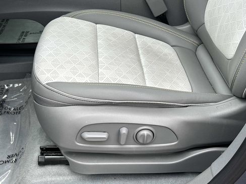 Used 2023 Chevrolet Bolt EUV Premier w/ Sun & Sound Package image 16