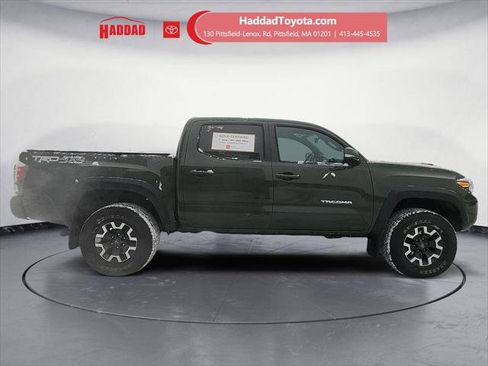 Certified 2021 Toyota Tacoma TRD Off-Road image 6
