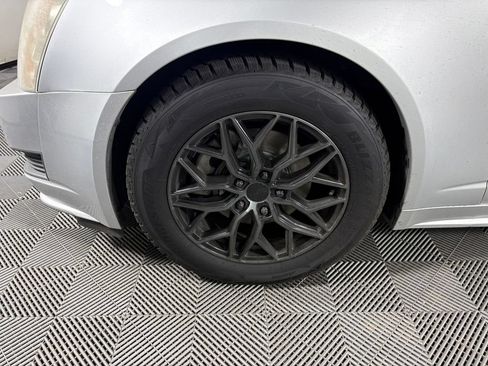 Used 2011 Cadillac CTS Luxury AWD/4WD image 9