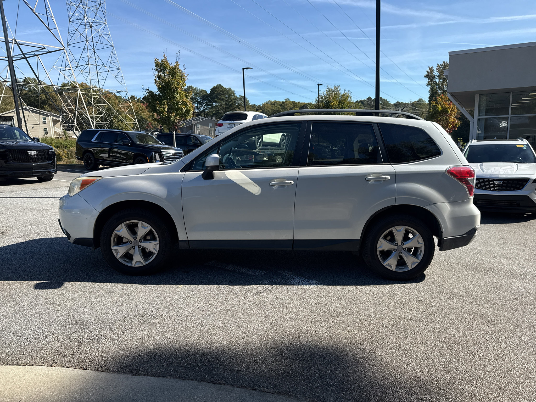 Used 2015 Subaru Forester 2.5i Premium AWD/4WD image 9