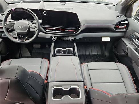 New 2025 Chevrolet Silverado EV RST image 15