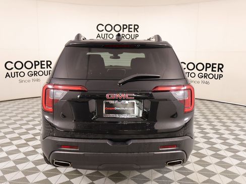 Used 2023 GMC Acadia SLE w/ Driver Convenience Package FWD image 22