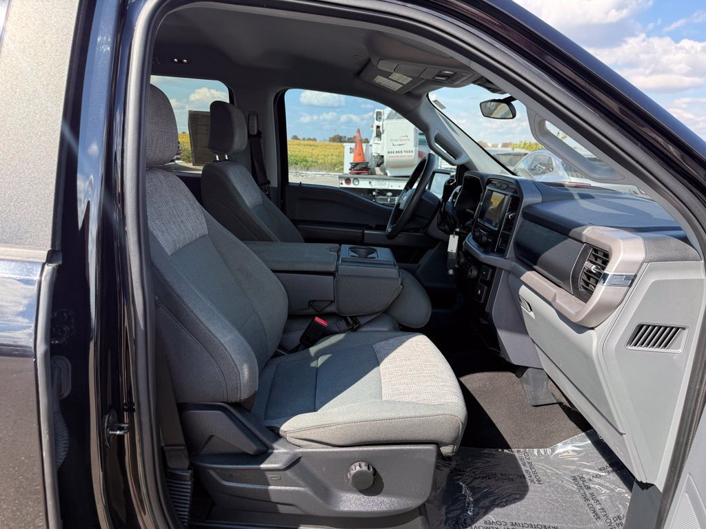 Used 2023 Ford F150 XLT RWD image 24