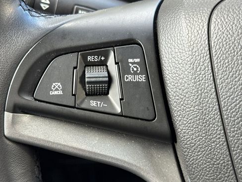 Certified 2022 Chevrolet Trax LT w/ LT Convenience Package image 25