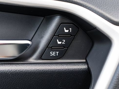 Used 2019 Toyota RAV4 XLE Premium w/ Cold Weather Package AWD/4WD image 27