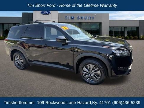 Used 2024 Nissan Pathfinder SV w/ Lighting Package (N92) AWD/4WD image 3