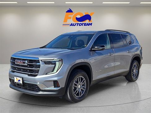 Used 2025 GMC Acadia Elevation image 1