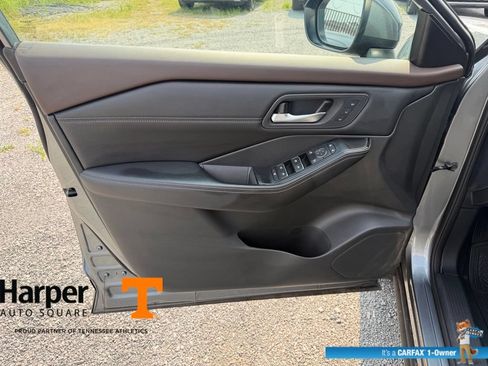Used 2023 Nissan Rogue SL w/ SL Premium Package AWD/4WD image 18