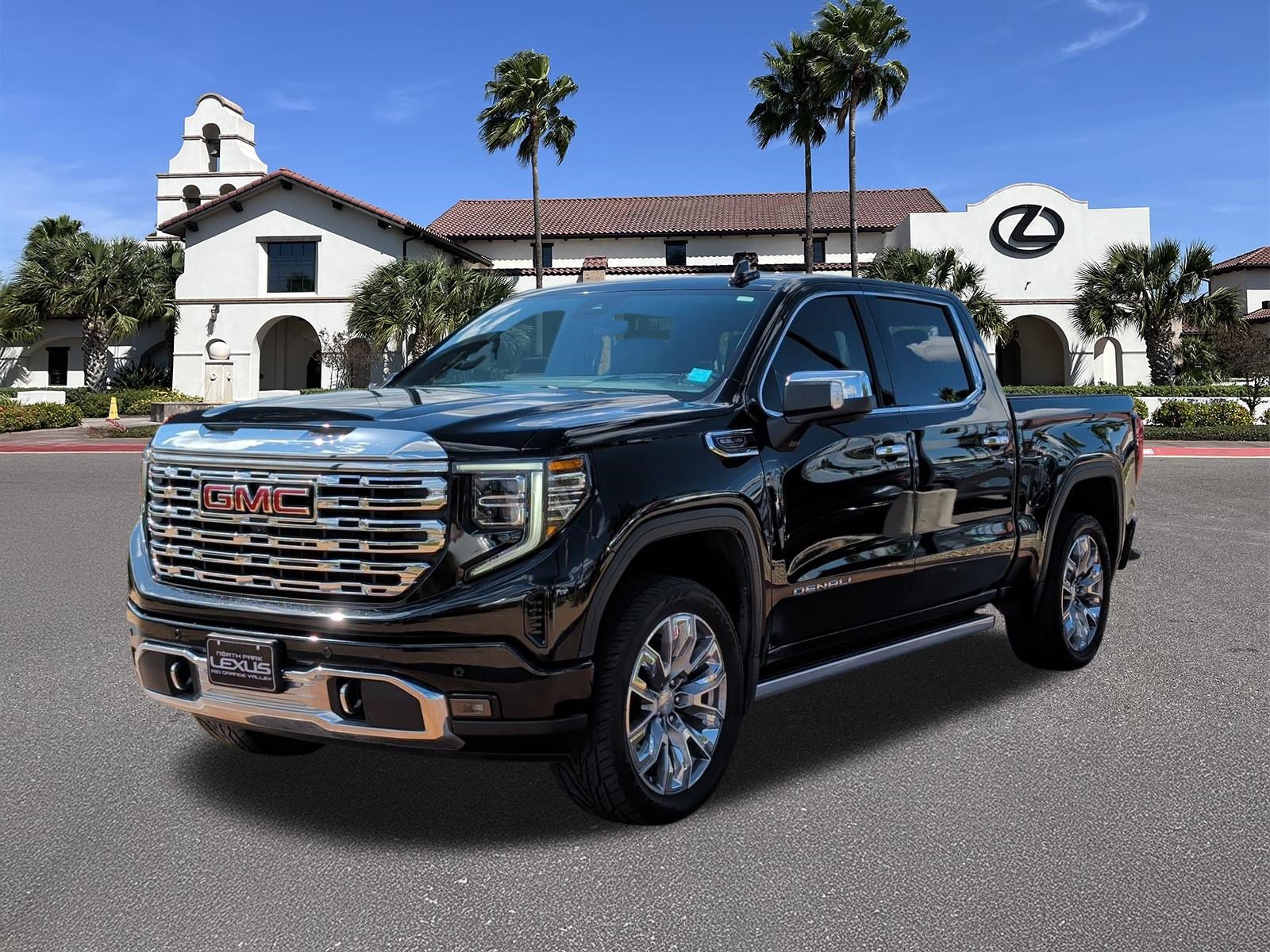 Used 2024 GMC Sierra 1500 Denali w/ Denali Reserve Package RWD image 5