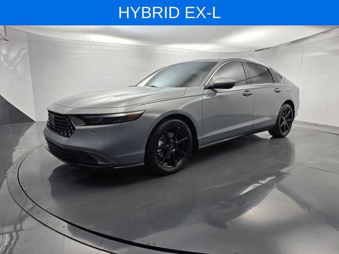 Used 2025 Honda Accord EX-L image 8