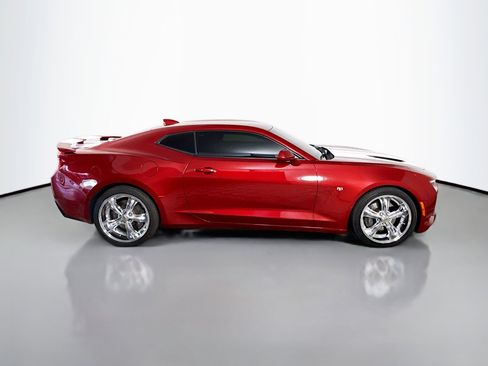 Used 2016 Chevrolet Camaro SS image 11