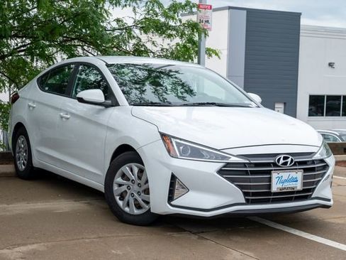 Used 2020 Hyundai Elantra SE w/ Cargo Package (C1) FWD image 6