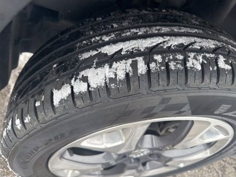 Used 2020 Jeep Compass Limited image 18