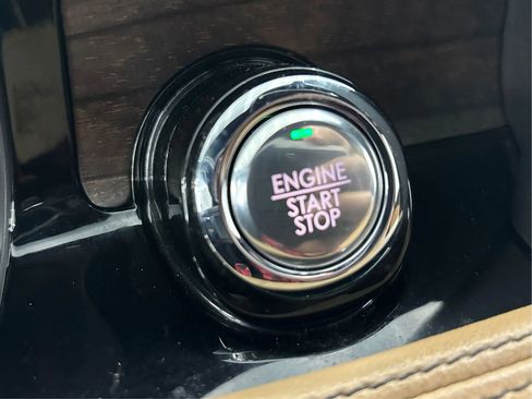 Used 2022 Lincoln Corsair Reserve w/ Elements Package image 39