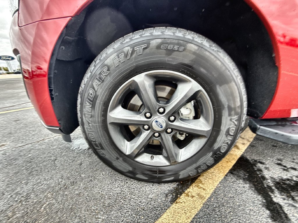 Used 2020 Ford Expedition XLT w/ Equipment Group 202A AWD/4WD image 33