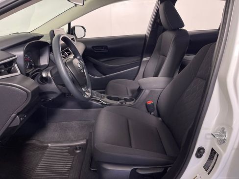 Certified 2025 Toyota Corolla LE FWD image 12