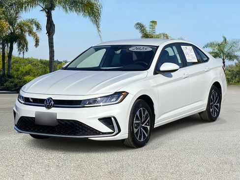 Used 2025 Volkswagen Jetta S FWD image 2