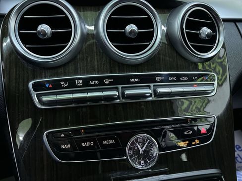 Used 2015 Mercedes-Benz C 300 Sedan image 21