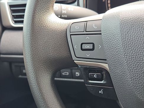 Used 2026 Toyota Camry LE w/ Convenience Package FWD image 18