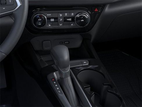 New 2026 Chevrolet Trax ACTIV w/ Sunroof Package FWD image 23