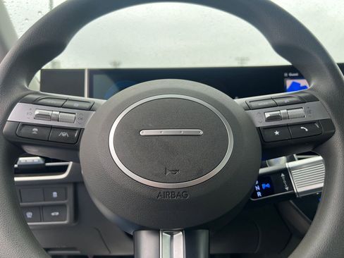 Used 2025 Hyundai Sonata SEL FWD image 28